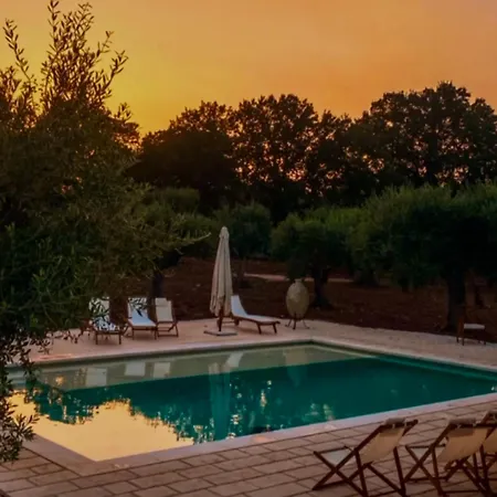 לינה וארוחת בוקר Masseria Ramasian