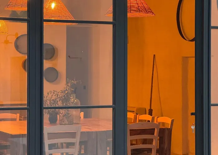 Alojamento de Acomodação e Pequeno-almoço Masseria Ramasian 4*